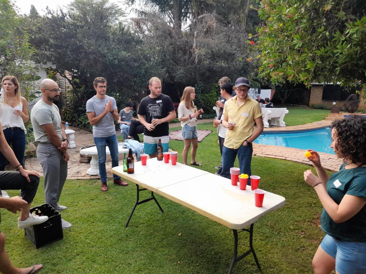 1322 Backpackers International Pansiyon Pretoria-Noord Dış mekan fotoğraf