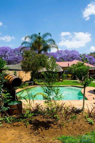 1322 Backpackers International Pansiyon Pretoria-Noord Dış mekan fotoğraf